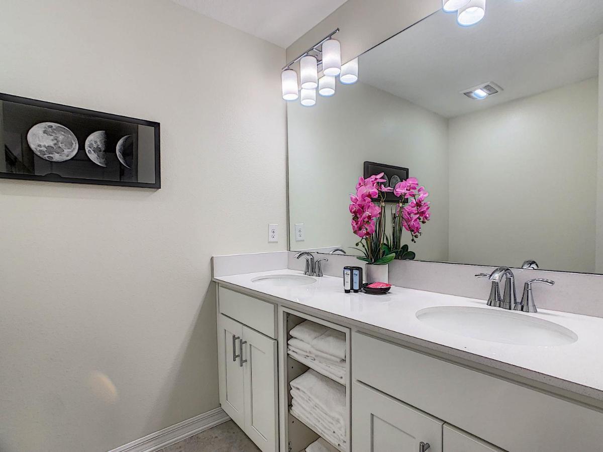 3131 Paradox Cir Unit 203 Kissimmee Exteriör bild